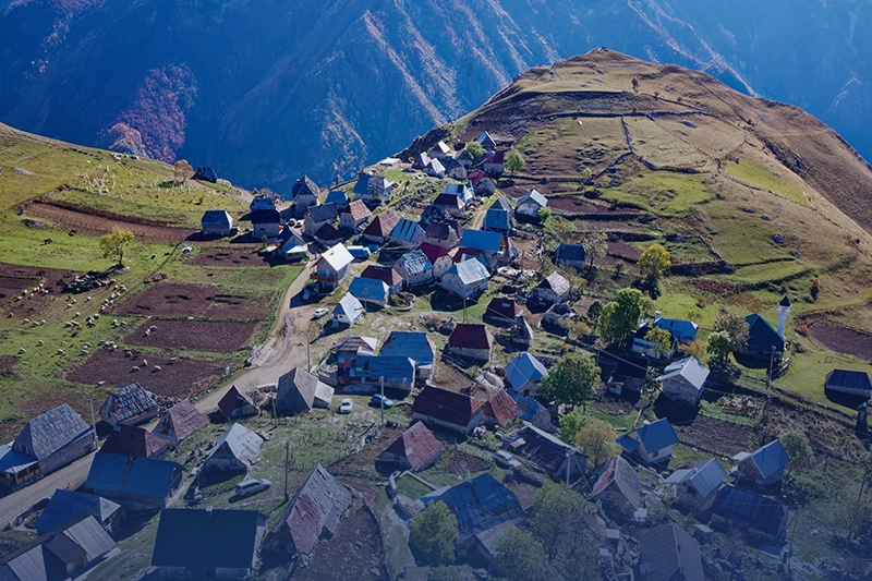 مناظر سياحية من البوسنة مع سكاي ويز